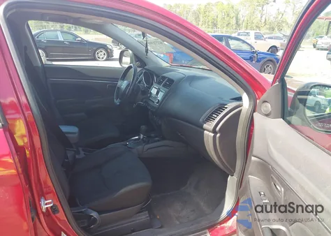 2015 Mitsubishi Outlander Sport Es z USA, uszkodzony, nr VIN 4A4AP3AW5FE051969